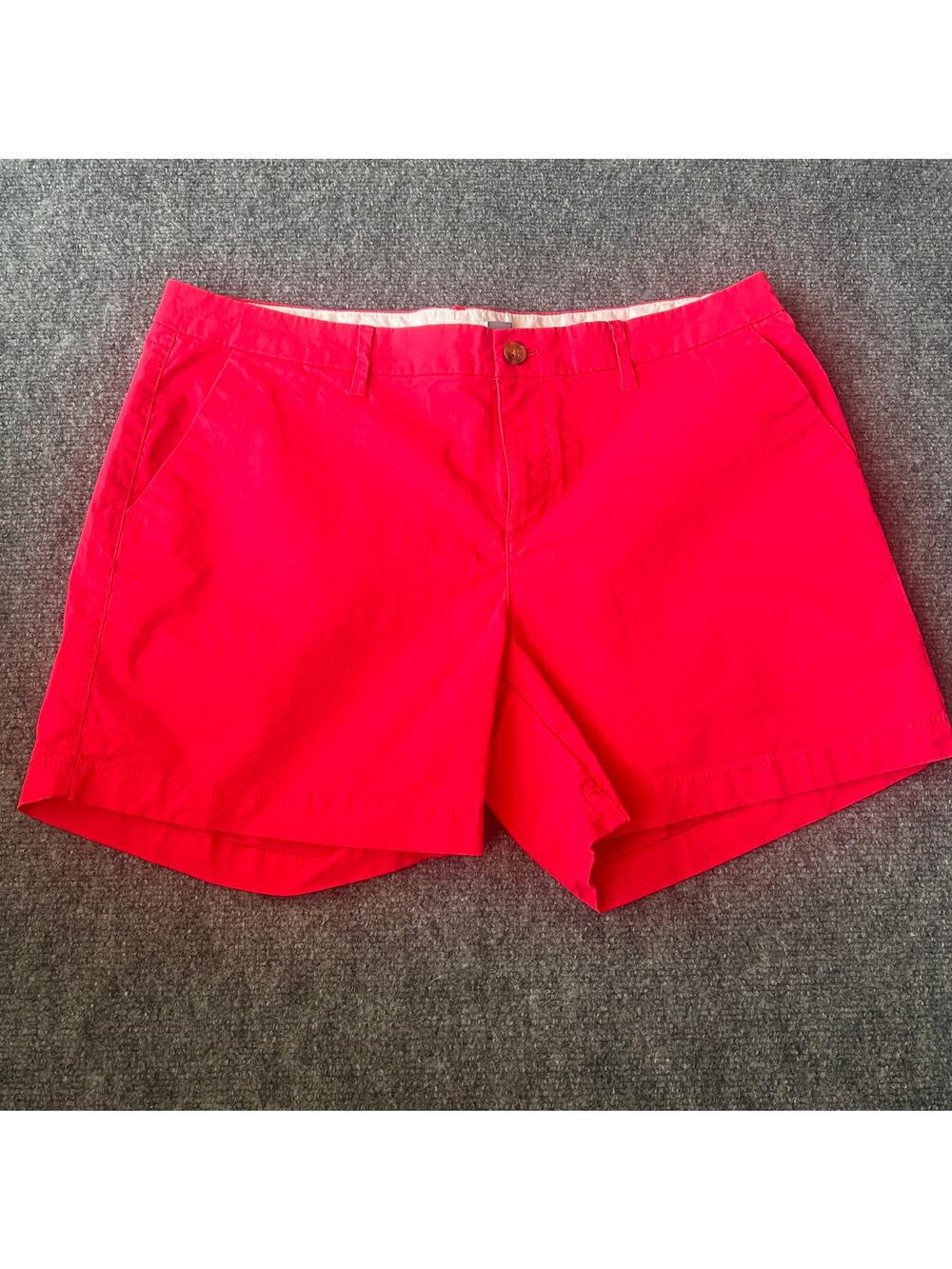 Old Navy Women’s Chino Shorts Size 12 Pink Coral Flat Front Casual Summer